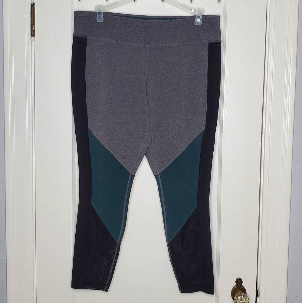 ✨️5 for $25✨️ Rainbow Curves Athletic Legginga